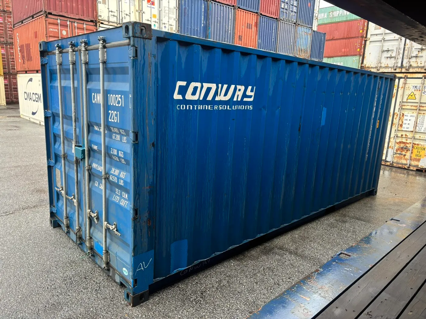 Used 20ft Standard shipping container — CAWU1002517